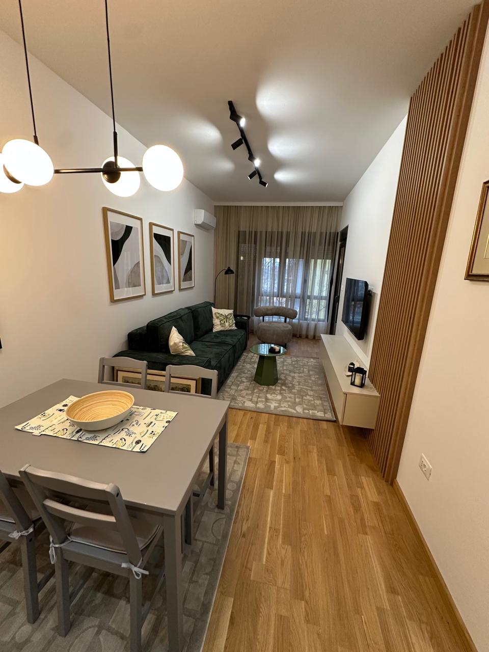 Izdaje se namjesten jednosoban u Donjoj Gorici , Podgorica